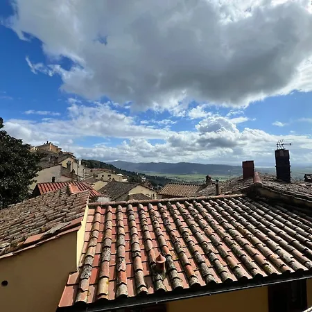 Apartment Vittorio Alfieri Cortona